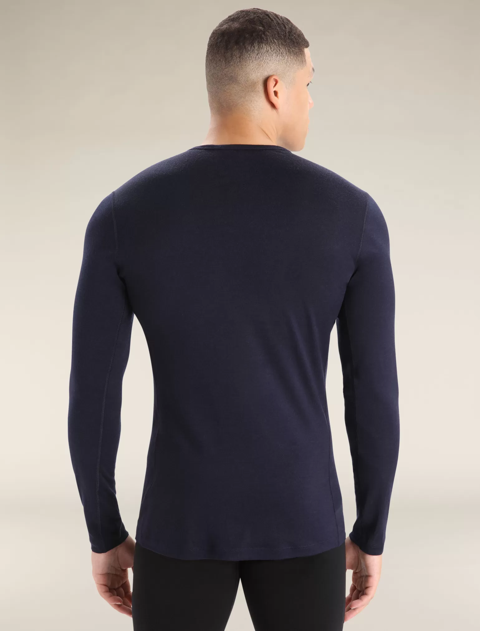 Icebreaker Men's Merino 200 Oasis Long Sleeve Crew Neck Thermal Top