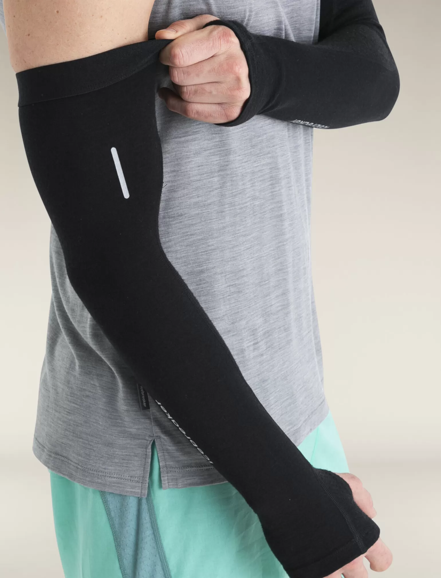 Women Icebreaker Unisex Merino 200 ZoneKnit™ Arm Sleeves